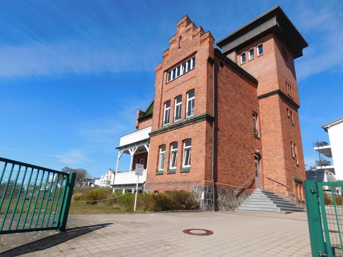 Seelotsenstation Mit Hafenblick By Unsere Urlaubszeit *